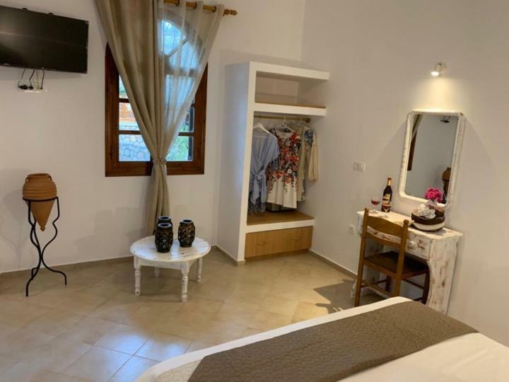 Philoxenia Hotel & Studios Perissa  Bagian luar foto