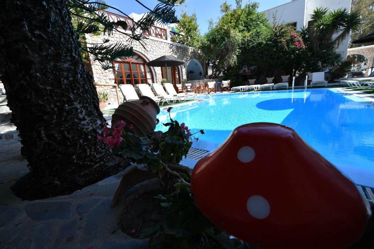 Philoxenia Hotel & Studios Perissa  Bagian luar foto