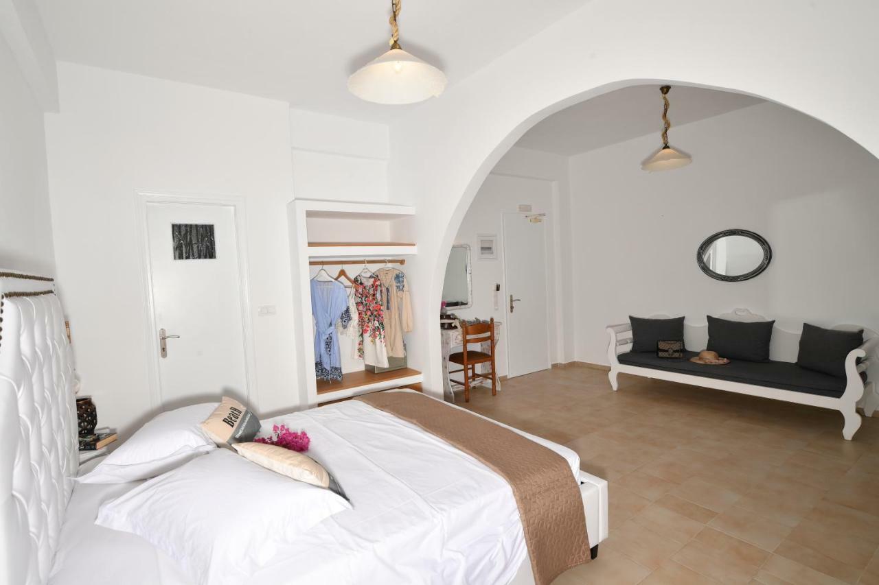 Philoxenia Hotel & Studios Perissa  Bagian luar foto